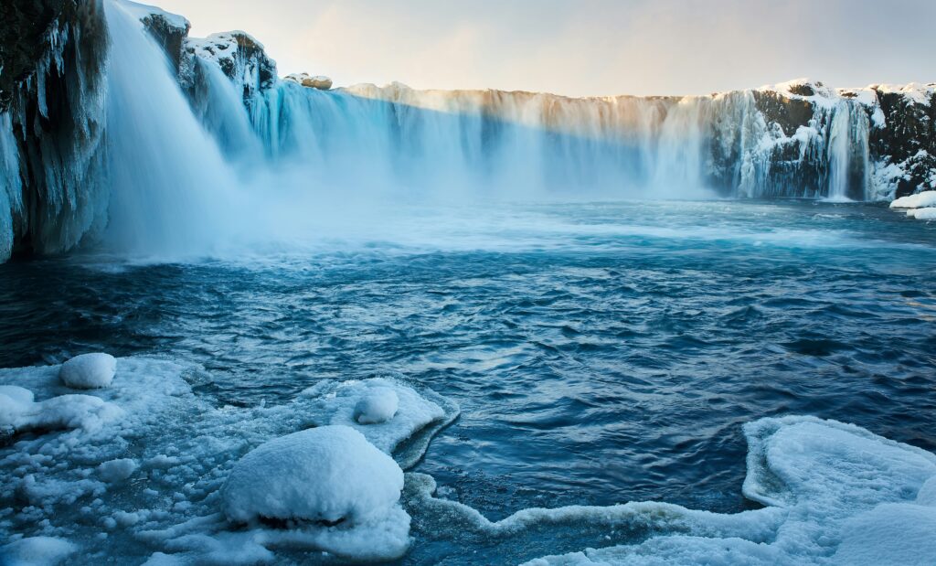 冰島眾神瀑布 goðafoss